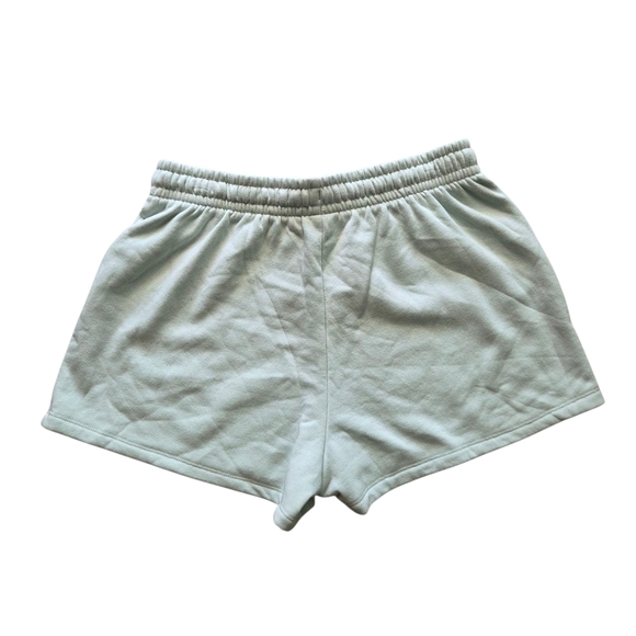 NWT Disney Minnie Mouse SkinnyDip Fleece Womens Shorts - Picture 2 of 3